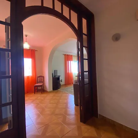 Maria's House - Sao Jorge Feriehus *